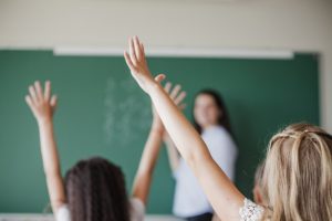uchiteliteteven1811191 Увеличава се броят на младите учители, работещи в училищата и детските градини в община Тетевен