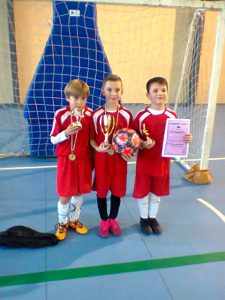 decafootball2012192 Отборът на ОУ „Проф. Димитър Димов” спечели коледния турнир по футбол за Купата на Община Ловеч