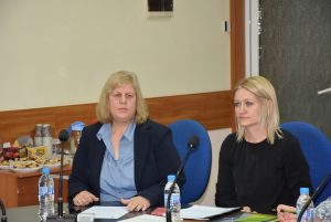 f 59 През последните години в България все повече жертви на домашно насилие търсят помощ