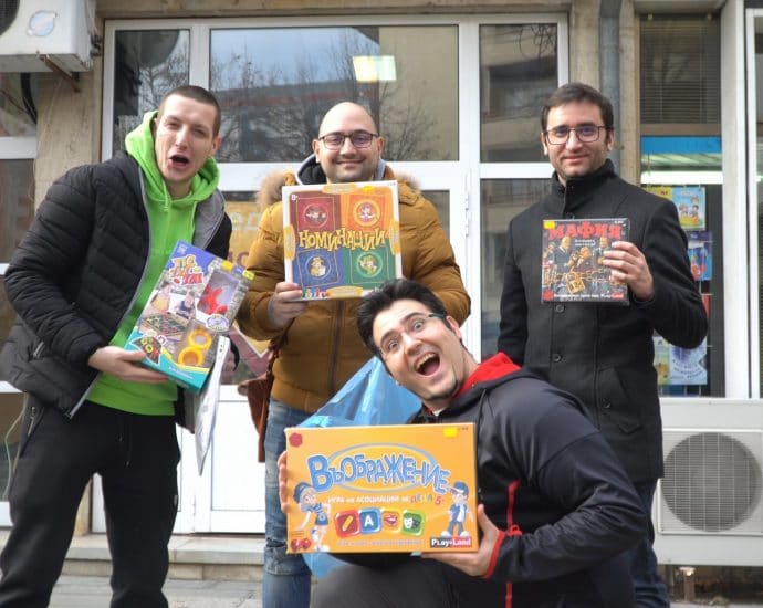 gamer1601201 ЕНТУСИАЗИРАНИ ГЕЙМЪРИ ДАРИХА НАД 4400 ЛВ. ЗА НУЖДИТЕ НА СОЦИАЛНИТЕ ЦЕНТРОВЕ В ЛОВЕЧ ЧРЕЗ 17 ЧАСА КОМПЮТЪРНИ ИГРИ