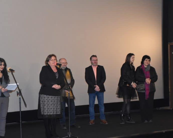 kominifilm1601201 Кметът на Ловеч: Вярвам, че „фините прахови частици“ на филма „Живи комини“ ще ни заразят с любов, страст и жажда за живот!