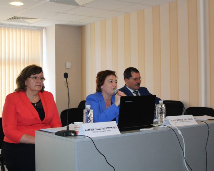 marinova2301201 КМЕТЪТ НА ЛОВЕЧ ГОВОРИ НА ФОРУМ НА НСОРБ ЗА ПРЕДИЗВИКАТЕЛСТВАТА ПРЕД МЕСТНИТЕ ВЛАСТИ И ВЪЗМОЖНОСТИТЕ ЗА ОБЩИНСКО РАЗВИТИЕ