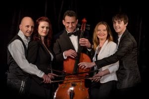 plevenskafilharmonia1601201 Каним ви на прекрасен концерт "Поп, рок, симфони" с водещ Камен Воденичаров и Плевенска филхармония