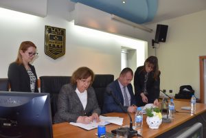 sporazumeniemvr3001201 Днес беше подписано споразумение за сътрудничество между Община Ловеч и РУ на МВР