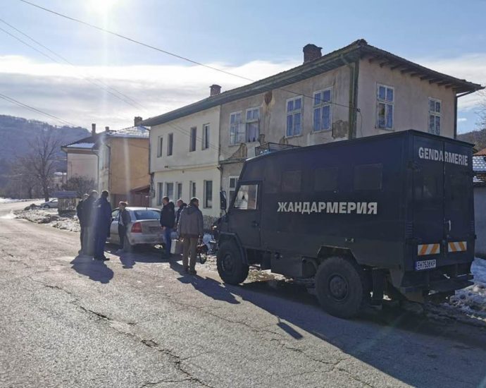 proverkipolice2502204 Специализираните операции срещу битовата престъпност дават резултат и те ще продължат