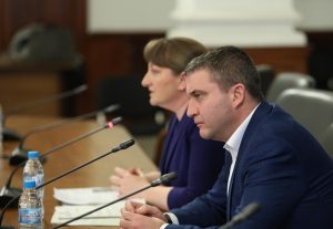 brifingms3003201 Правителството прие постановление за изплащане на компенсации за запазване на заетостта в засегнатите от извънредното положение предприятия