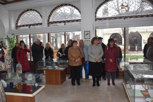 izlojbamuzie203202 В Ловеч беше открита изложба посветена на 125-годишнината на РИМ Ловеч