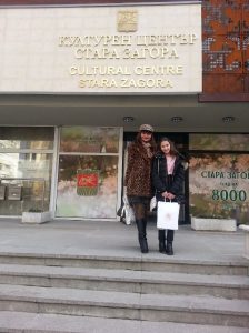 nagradanikif203203 ДВЕ ПЪРВИ МЕСТА ЗА УЧЕНИЧКА ОТ ОУ,,ХРИСТО НИКИФОРОВ‘‘ В НАЦИОНАЛНЕН КОНКУРС НА МОН