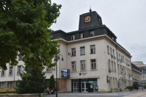 obshtinalovech2303201 Община Ловеч стартира процедура за поетапно премахване на незаконно поставени вендинг - автомати
