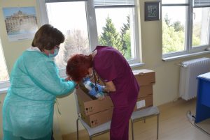 dareniembal1304201 Добрата новина: 21 фирми и 3 физически лица от област Ловеч дариха 267 300 лв. на ловешката болница
