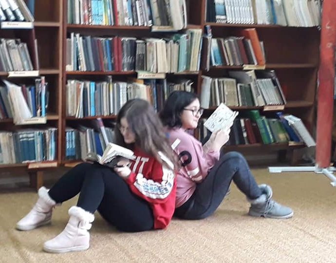 biblioteka1105201 Регионална библиотека "Проф. Беню Цонев" - Ловеч получи 23 181,57лв. за нови книги