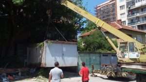 garaji2205201 Проверяват законността на гаражи по ул. „Батенберг“ в Ловеч