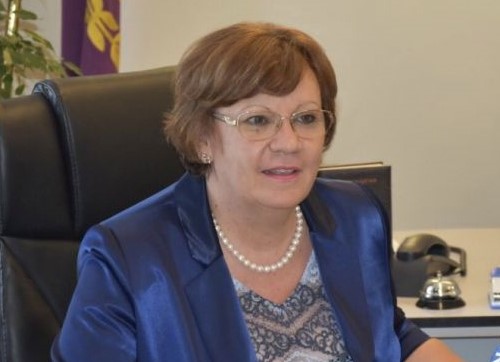 k marinova405201 Кметът на Община Ловеч Корнелия Маринова излезе със своя позиция след неделните решения на Министерски съвет