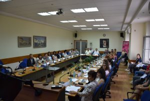 akademia1606202 Кметът на Община Ловеч Корнелия Маринова откри лятната обучителна академия на Бизнес Академия за стартиращи предприемачи. Лидия Шулева с презентация