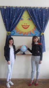 hristinashishiiska306201 Христина Шишийска от 6-б клас на ОУ,,Христо Никифоров‘‘е победител в Националния конкурс ,,На мира в света‘