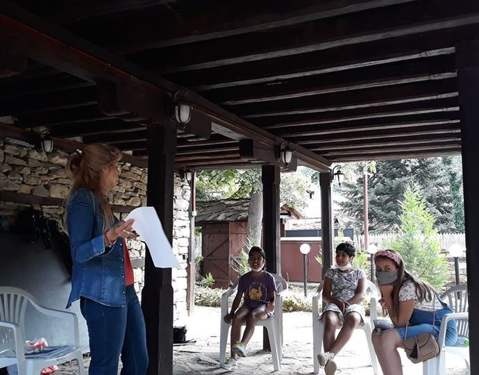 chudnoteka 1507201 В двора на на Културно-образователен център „Д-р Васил Радославов” за поредна година стартира „Лятна чуднотека”