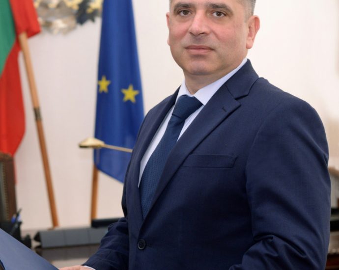danail kirilov 1 1238 x 1400 Министър Данаил Кирилов подаде оставка пред премиера Борисов