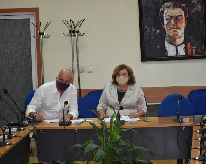 shtab1 ЕСЕННИЯТ ПАНАИР В ЛОВЕЧ ЩЕ Е ПРИ ЗАСИЛЕНИ МЕРКИ ЗА ОГРАНИЧАВАНЕ НА ПАНДЕМИЯТА