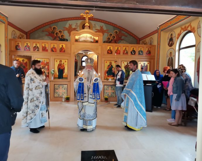 manastir jastreb 2009202 Архиерейска света литургия бе отслужена в манастира "Ястреб“ край Ловеч
