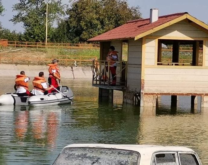 red cross 30920 2 ДОБРОВОЛЦИ И ОТРЯДА ЗА РЕАКЦИЯ ПРИ БЕДСТВИЯ ПРИ БЧК-ЛОВЕЧ УЧАСТВАХА В ТРИДНЕВНО ОБУЧЕНИЕ ЗА РЕАКЦИЯ ПРИ НАВОДНЕНИЯ