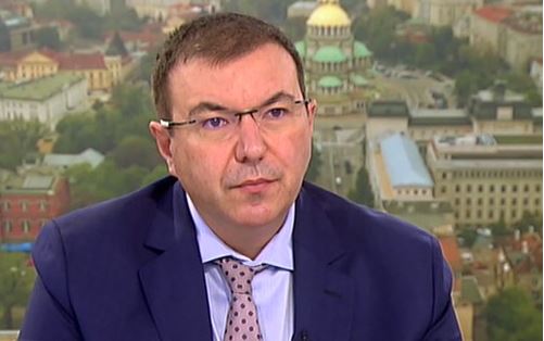 minister angelov 1111201 Със заповед на Министъра на здравеопазването от утре се облекчават част от мерките свързани с образованието. Възстановяват се плановите операции