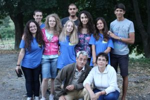 dobrovolci 412206 4 Албена Йончева: Започнахме през 2007 година и вече 13 години вървим смело напред. Честит празник доброволци-добротворци!