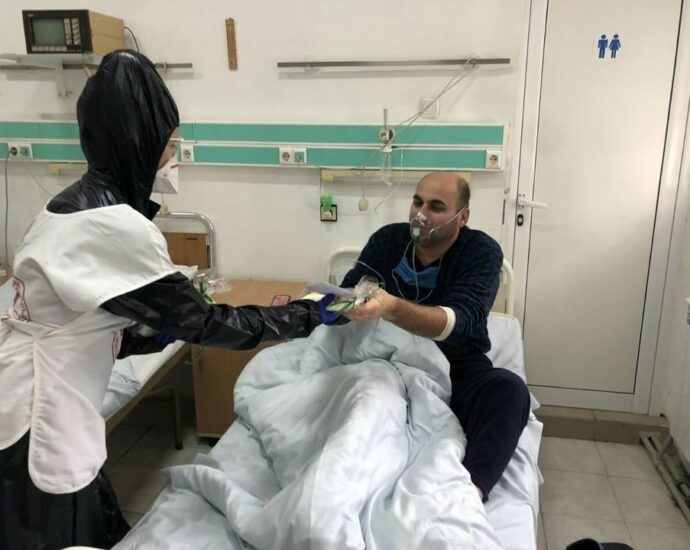 red cross 301220 4 Младите доброволци от БЧК в Троян стартираха дейността си с благотворителна кампания