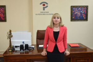 Diana Kovacheva Омбудсманът Диана Ковачева се застъпи за работата на неотложния педиатричен кабинет в Ловеч