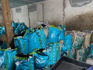 narkolaboratoria 260221 1 Съоръженията в разбитата нарколаборатория се оценяват между 500 хиляди и един милион лева. Стойността на откритата продукция  е над 500 хиляди лева