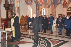 poklonenie 102211 В Ловеч бе отслужена панихида за жертвите на комунистическия режим