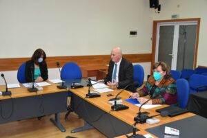 sreshtadirektori 2202212 Директорите на училища и детски градини са приели предложените от Община Ловеч формули за разпределяне на средствата по единния разходен стандарт