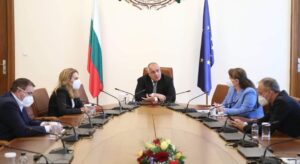 FB IMG 1615544376572 Премиерът Борисов: Разпореждам спирането на имунизацията с ваксината на „Астра Зенека“, докато Европейската агенция по лекарствата отхвърли всички съмнения за безопасността й