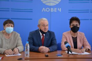 bsp lovech lista 203212 Водачката на листата на БСП Ловеч Ирена Анастасова: В Ловеч задачата минимум е БСП да има двама народни представители в следващото Народно събрание, а максимумът е поне трима