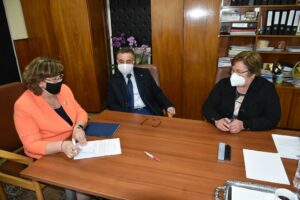 darenie bolnica 1603211 Дарение от три нови кислородни апарата, предназначени за МБАЛ „Проф. д-р Параскев Стоянов“ – Ловеч