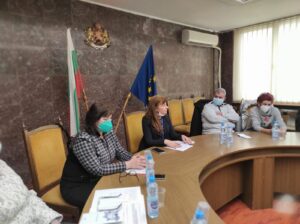 oblasten shtab covid 1103211 14-дневна заболяемост от COVID-19 в област Ловеч нарасна до 280 на 100 000 население. Вижте какви мерки ще бъдат взети при усложняване на обстановката