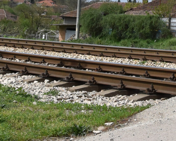 jpprelez 1604211 Временна организация на движението поради ремонт на жп-прелез в междугарието Ловеч Север – Ловеч