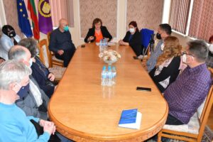 obsajdane 1504212 Община Ловеч: Силна обществена подкрепа на предложението за удостояване на д-р Румяна Нановска със званието „Почетен гражданин на Ловеч“ показа общественото обсъждане