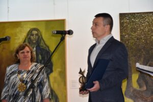 biznesmen godina 1105212 На специална церемония в Ловеч на 11 май 2021 г. бяха връчени ежегодните награди „Инвеститор на годината“ и „Бизнесмен на годината“ за 2020 г
