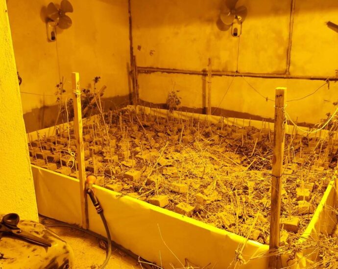 narko laboratoria dermanci 605211 5 Май 2021 г. Разкрита нарколаборатория на територията на с.Дерманци