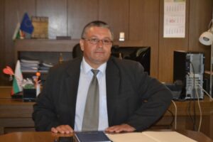 ou slavchev 200521 2 При прекъсване на тока кметовете на селата да бъдат уведомявани от общинските администрации, препоръча областният управител