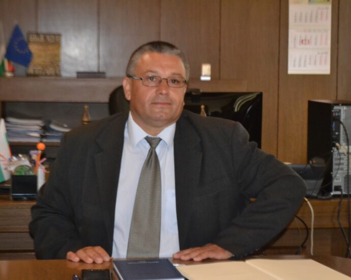 ou slavchev 200521 2 Областният управител инж. Светослав Славчев с предложение до ГРАО за разработване на процедура за изчистване на "мъртвите души" от избирателните списъци