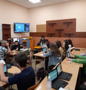 proekt erazmus 170521 2 90 ученици от ОУ „Васил Левски“ се включиха в онлайн среща по „Еразъм+“