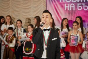 talanti 310521 6 Ловеч събра талантливи деца за първото издание на АРТ ФЕСТИВАЛ за детско и младежко творчество „NEW STARS - НОВИТЕ ЗВЕЗДИ НА БЪЛГАРИЯ“