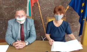 oblast nsi prebroiavane 1006211 Ловешка област е готова за предстоящото преброяване на населението и жилищния фонд. Областта е разделена на 181 контролни района, необходимите 507 преброители и 152-ама контрольори са одобрени