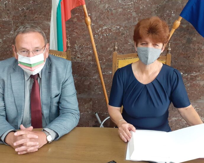 oblast nsi prebroiavane 1006211 Ловешка област е готова за предстоящото преброяване на населението и жилищния фонд. Областта е разделена на 181 контролни района, необходимите 507 преброители и 152-ама контрольори са одобрени