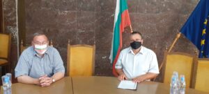 oblastna administracia lovech 230621 2 Областният управител поздрави екипа на администрацията с Деня на държавния служител