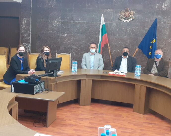 ou sreshta izbori 106211 Областният управител проведе работна среща с ръководствата на ОД на МВР и РИК по подготовката на изборите