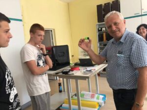 stem mg 2506212 3D принтиране постави началото на дългоочаквания STEM център в Математическа гимназия в Ловеч