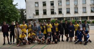street basket 106211 Традиционното баскетболно шоу „Стрийт баскет“ се проведе на 1 юни на площад „Екзарх Йосиф I“ в Ловеч