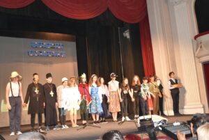 talanti teater 220621 5 Над два часа продължиха петте ученически спектакъла в рамките на „Вечер на таланта“